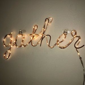 ‘Gather’ light up wall decor